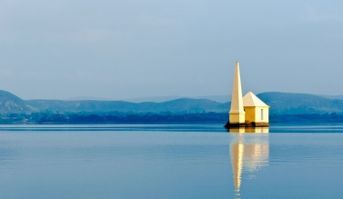 kalijai-temple-chilika-lake-orissa-Becon Island
